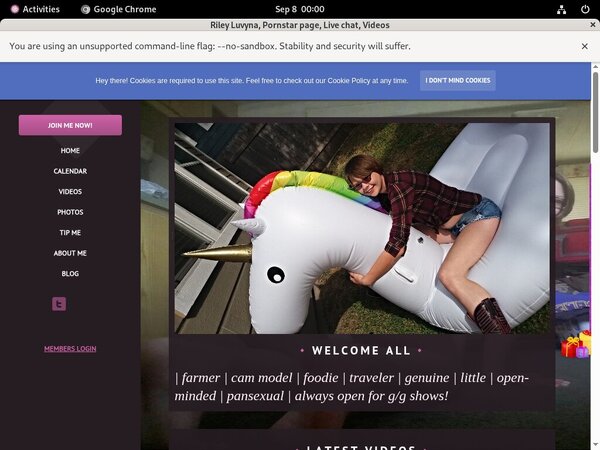 Shycollegeslut.modelcentro.com Free App